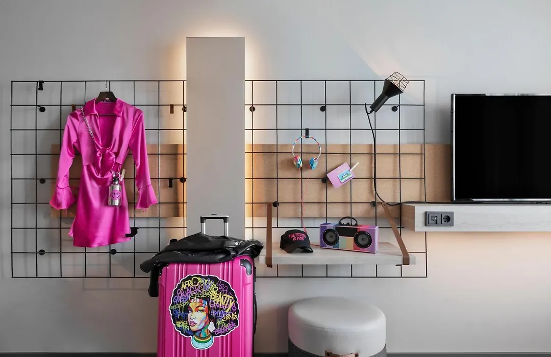 Moxy Duesseldorf City-1